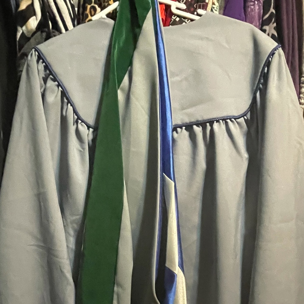 NSU Master’s of Education Regalia